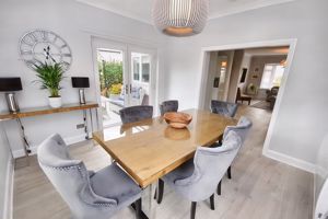 Dining room pic 1- click for photo gallery